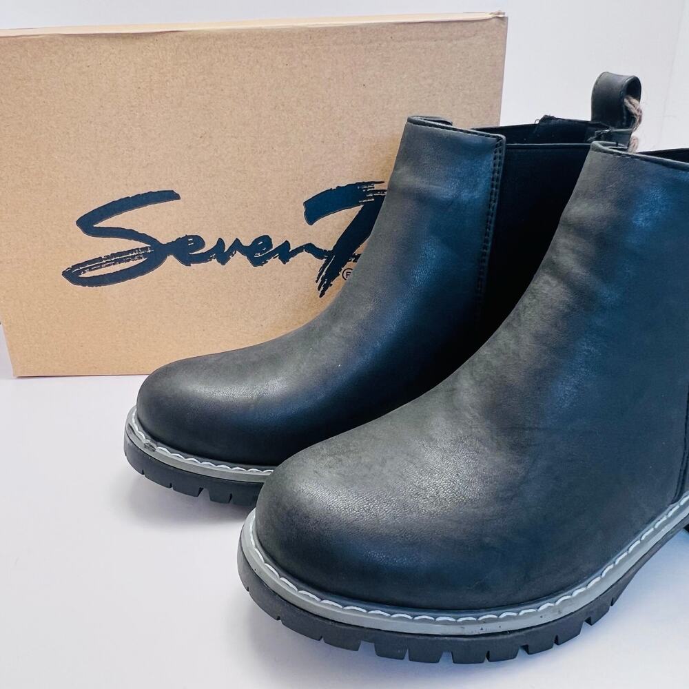 Seven7 Billie Chelsea Boot, Black, Women's Size 7, 8, 9